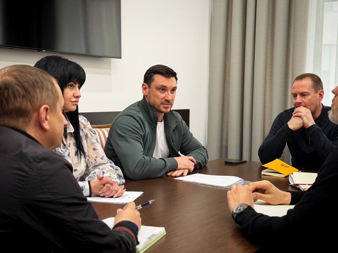 Відбулася робоча зустріч начальника Харківського міжрегіонального управління Міністерства юстиції України Максима Бондаренка, начальника філії Державної установи «Центр пробації» в Харківській області Марини Гричанюк із заступником начальника Харківської обласної військової адміністрації Євгеном Івановим
